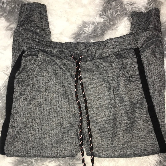 New Look Joggers - Picture 1 of 7